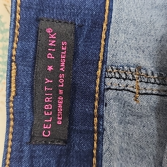 Celebrity Pink denim skirt - Picture 3 of 4